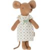 Grande soeur Souris pyjama dans sa boîte assortie  par Maileg