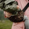 Porte bébé enfant Brown Leopard  par Wildride