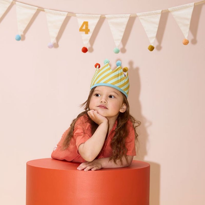 Guirlande de pompons Dress-up Kid's Concept Ambiance 9