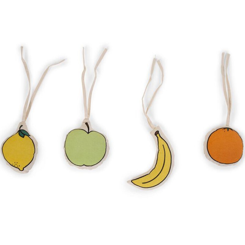 Lot de 4 activités à suspendre Gymtoys fruits en toile canvas Childhome