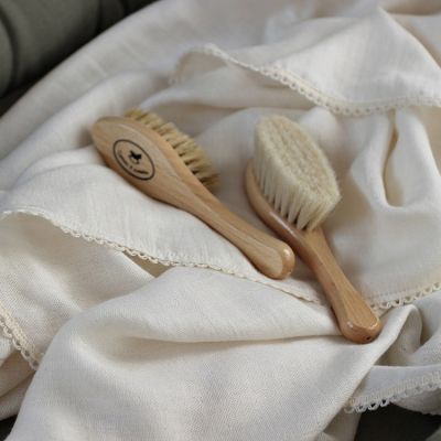 brosse pour les cheveux de bebe - NOBODINOZ
