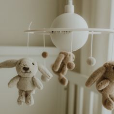 Mobile pour bébé en bois Milo le lapin