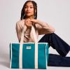 Sac cabas Oscar Bleu Paon Hindbag Ambiance 2