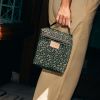 Sac isotherme pour biberon et déjeuner Hyde Park Forest Yumiko Nobodinoz Ambiance 2