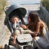 Poussette compacte Mondo Pebble Green Elodie Details Ambiance 7