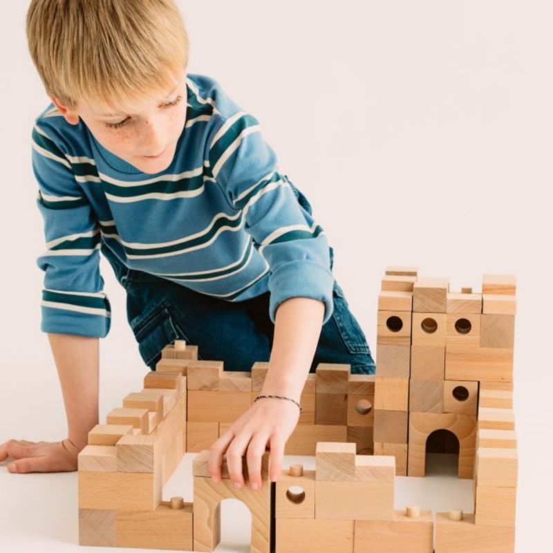Blocs de construction en bois FSC Brick A Block Builder (59 pièces) Sarbakane Ambiance 7