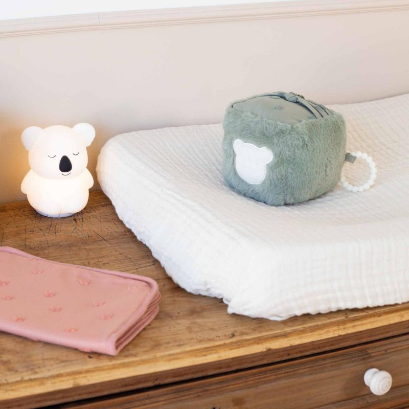 Protège carnet de santé Hop Trois Kilos Sept Ambiance 4