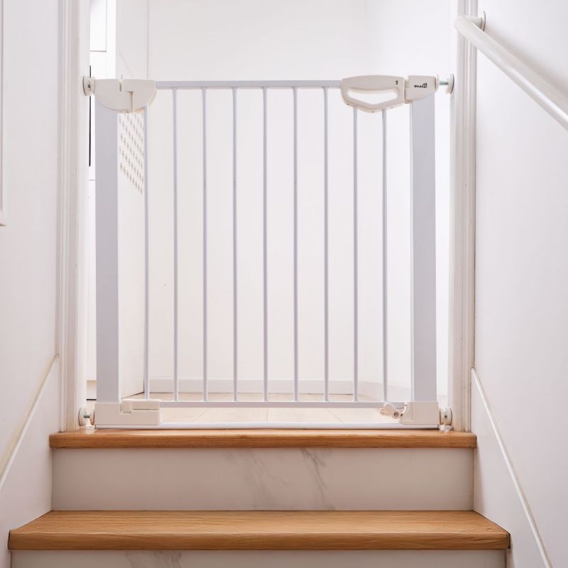 Barrière de sécurité Easylock Flatstep Blanche (118 à 125 cm) Geuther Ambiance 7