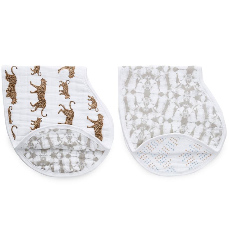 Lot de 2 bavoirs protection d'épaule Hear Me Roar aden + anais