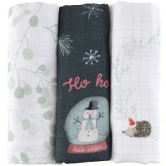 Des Vetements Special Noel Pour Bebe Sur Berceau Magique