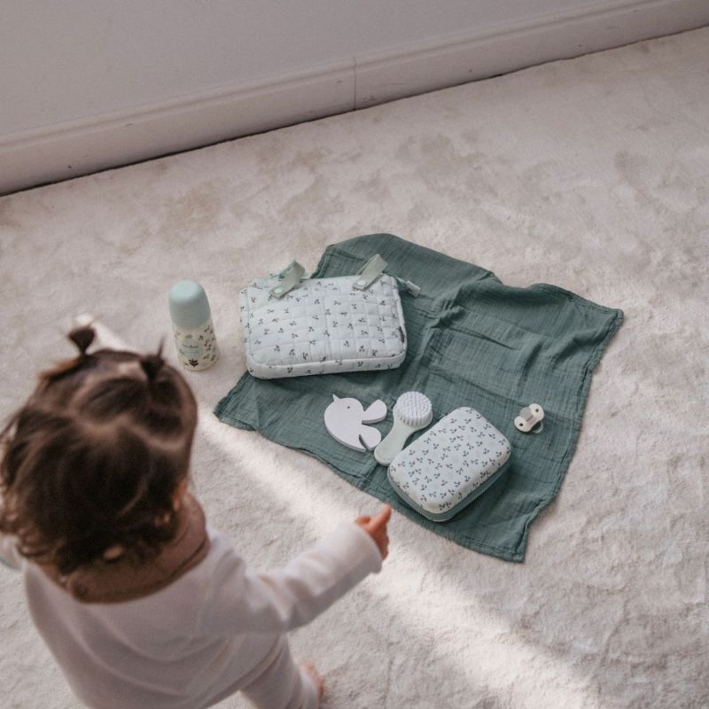 Trousse de soin Birdies Verte Suavinex Ambiance 4