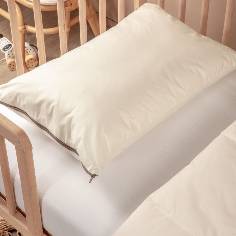 Oreiller moelleux Maui en coton bio (40 x 60 cm) Kadolis Ambiance 2