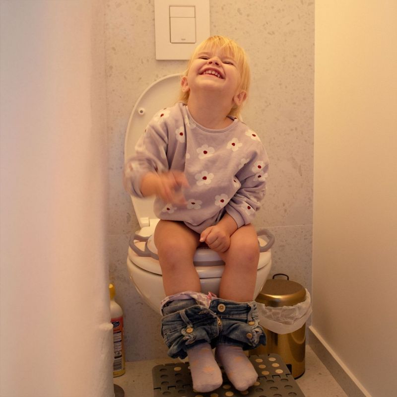 Siège de toilette Pöti Sand BBLUV Ambiance 2