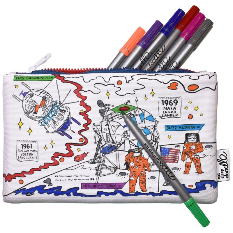 Trousse à colorier lavable et réutilisable Espace avec 10 feutres Eatsleepdoodle Produit 3