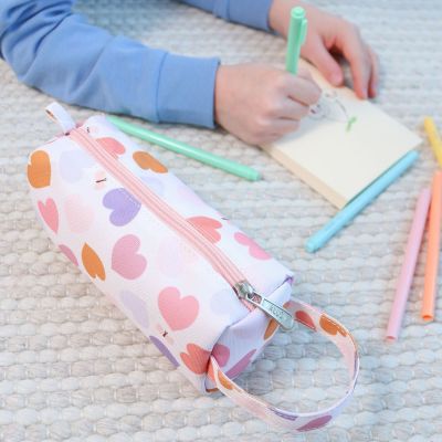 Trousse scolaire Cœurs A Little Lovely Company