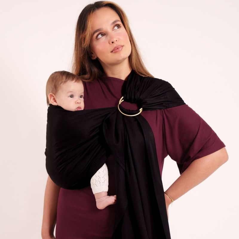 Echarpe de portage Sling tissée sans nœud Noir Love Radius Ambiance 3