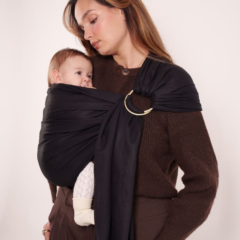 Echarpe de portage Sling tissée sans nœud Noir Love Radius Ambiance 5