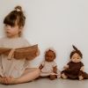 Tenue pour poupée robe Beige Petits Cœurs Atelier Wagram Ambiance 4