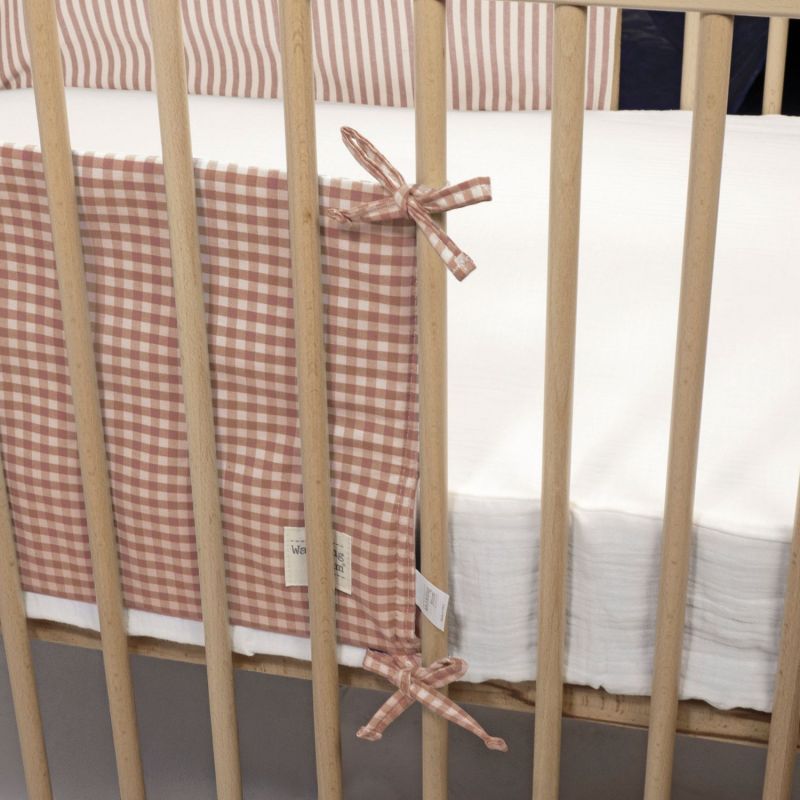 Tour de lit Praliné Vichy Rayures Moka (120x60 cm) Walking Mum Ambiance 6