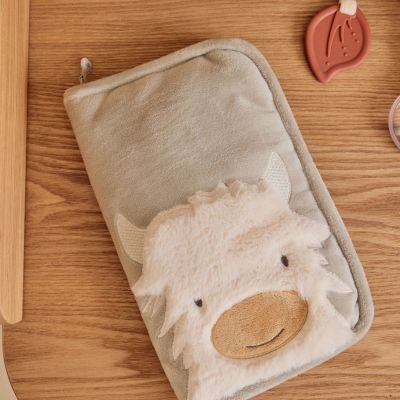 Protège carnet de santé fausse fourrure verte Fluffy