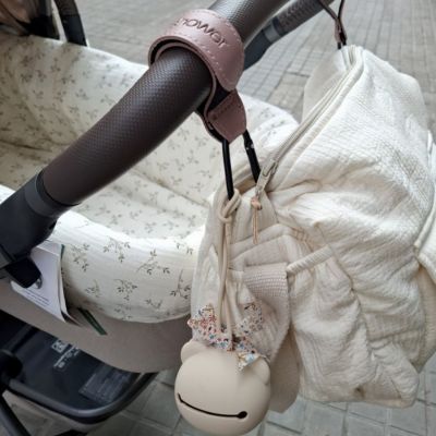 Crochets pour poussette