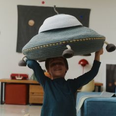Panier de rangement UFO avec jouet inclus