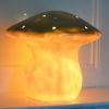 Grande lampe veilleuse champignon Doré  par Egmont Toys