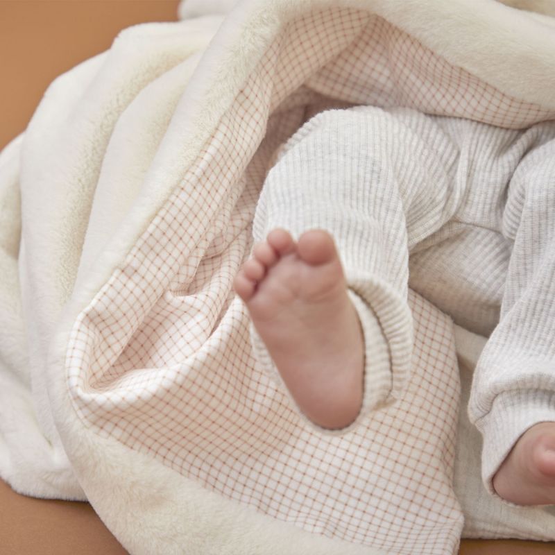 Ma première couverture (85 x 70 cm) Kaloo Ambiance 2