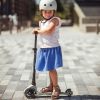 Trottinette Highwaykick 3 LED Ash Scoot and ride Ambiance 4