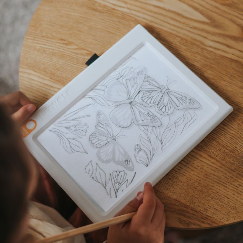 Tablette lumineuse avec dessins à décalquer KIDYDRAW Animals (8 ans et+) KIDYWOLF Ambiance 8