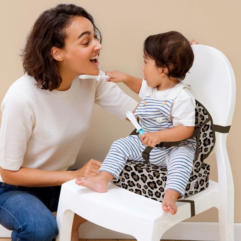 Réhausseur nomade Easy up Léopard Baby to Love Ambiance 8