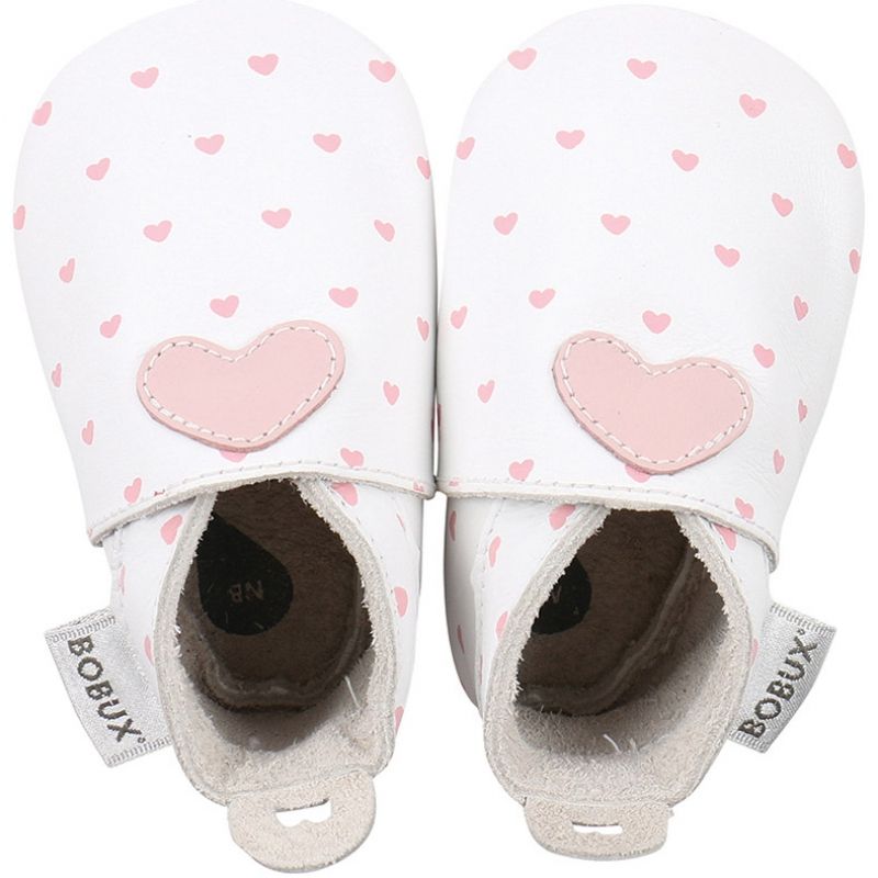 Chaussons bébé en cuir Soft soles Coeur roses et blancs (9-15 mois) Bobux