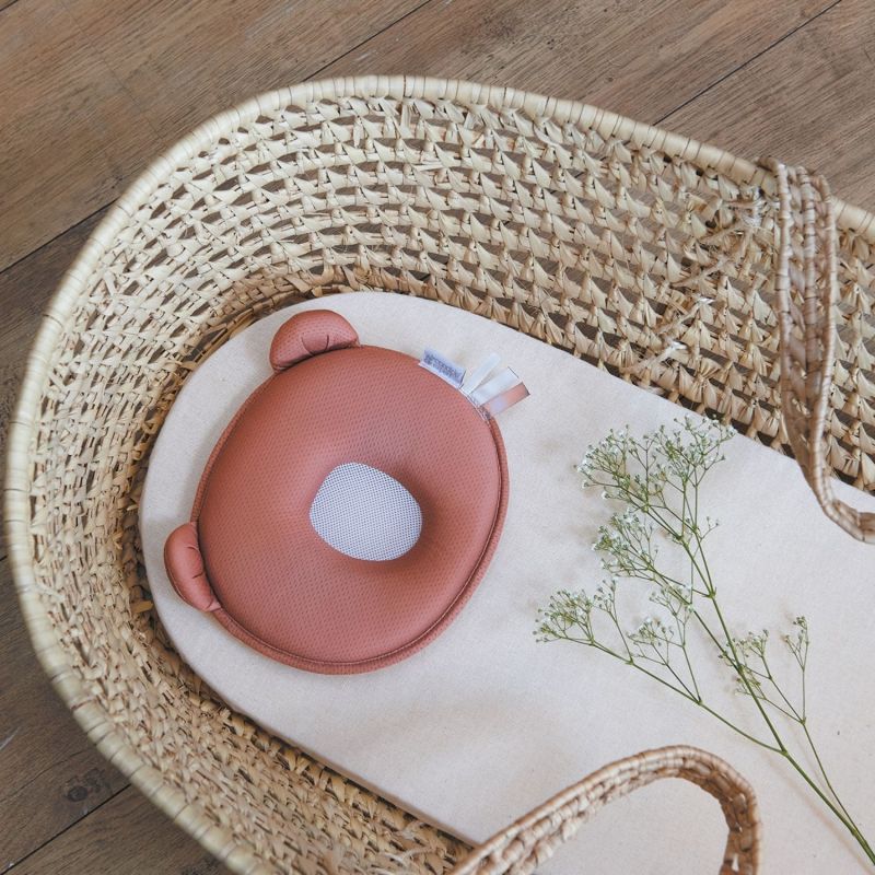 Coussin cale tête Ptit Panda Air+ Marsala Candide Ambiance 4