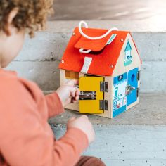 Maison d'apprentissage à verrous