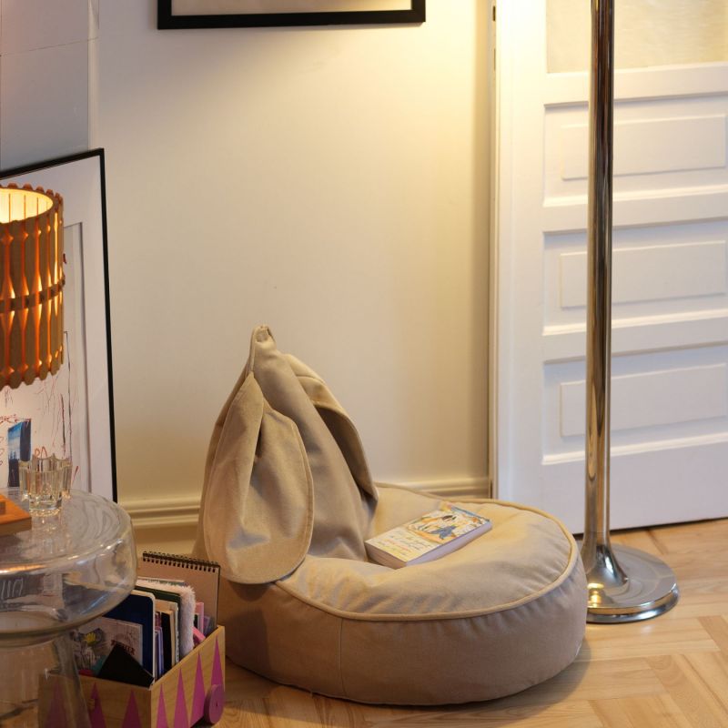 Pouf lapin Dusty Beige Wigiwama Ambiance 7