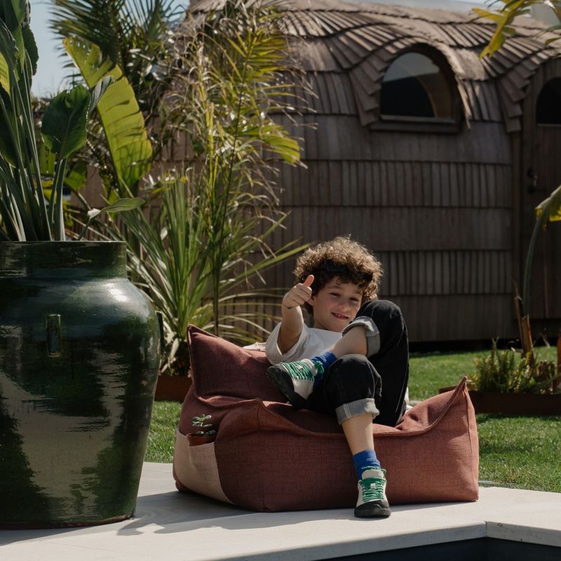 Fauteuil pouf Pomegranate Outdoor Wigiwama Ambiance 2