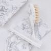 Brosse et peigne imprimé inspiration Toile de Jouy gris Tartine et Chocolat Ambiance 2