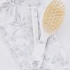 Brosse et peigne imprimé inspiration Toile de Jouy gris Tartine et Chocolat Ambiance 3