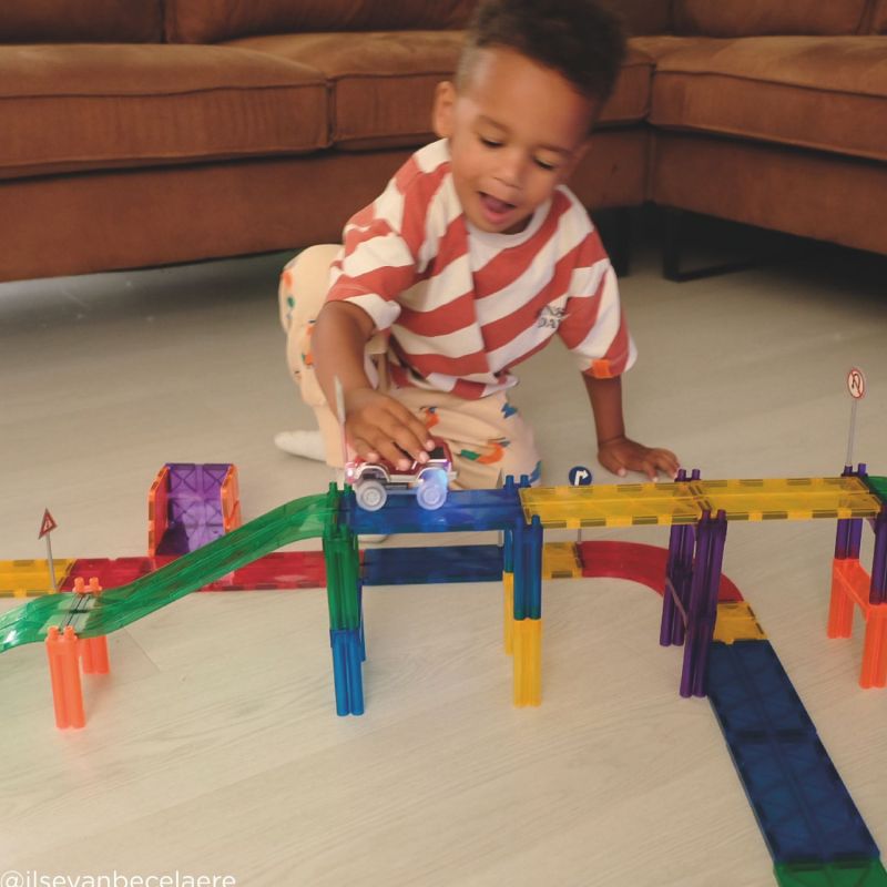 Kit de construction magnétiques circuit de couleur vive (65 pièces) Cleverclixx Ambiance 7