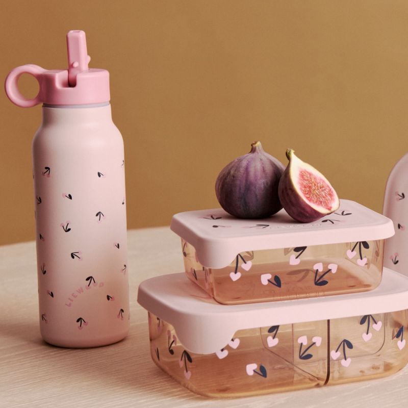 Boîte à goûter Arthur en tritan Cherry Heart Liewood Ambiance 5