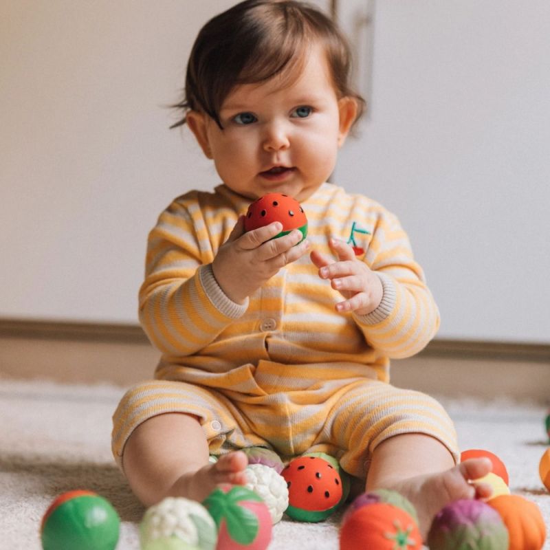 Set de 3 Balles sensorielles, de dentition et jouet de bain Fruit Salad Oli & Carol Ambiance 6