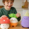 Peluche Veggies Aubergine (25 cm) Bazuuyu Ambiance 2