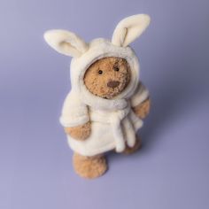 Ours en peluche Bartholomew avec peignoir (26 cm)