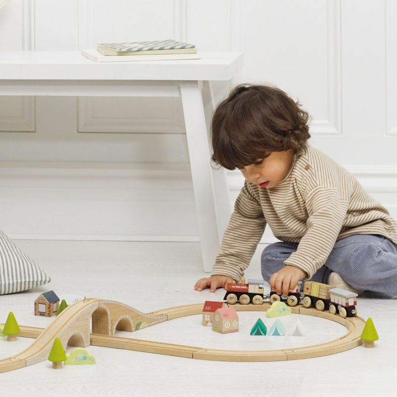 Circuit de train en 8 en bois FSC Le Toy Van Ambiance 5