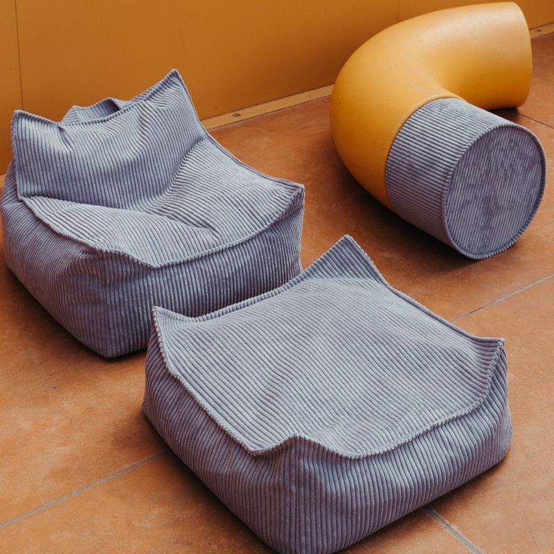 Fauteuil pouf Blueberry velours côtelé Wigiwama Ambiance 4