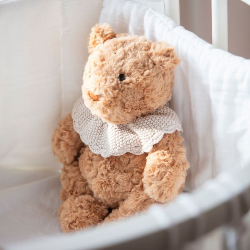 Ours en peluche tricot beige (29 cm) Pasito a pasito Ambiance 2