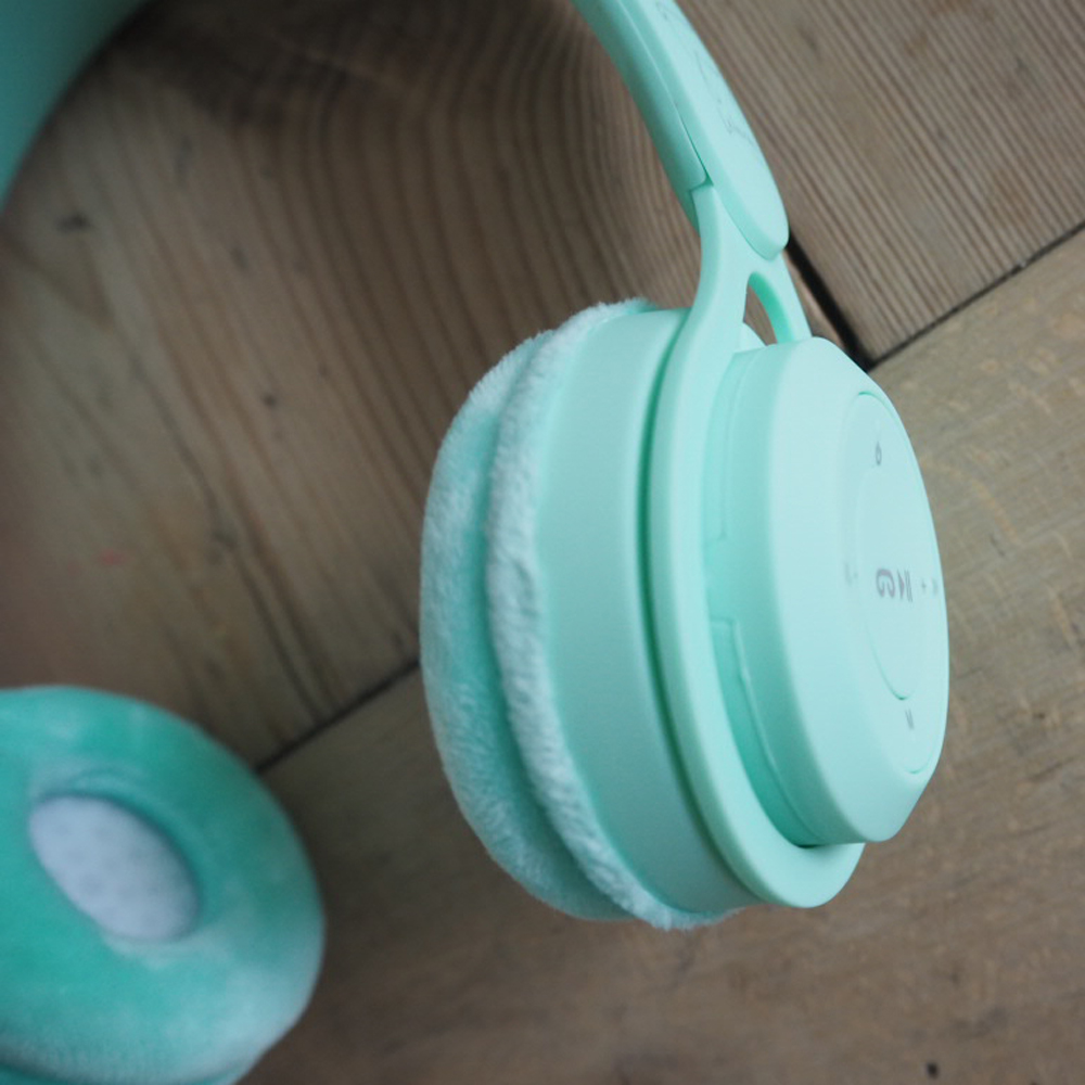 Lalarma casque audio enfant sans fil vert pastel