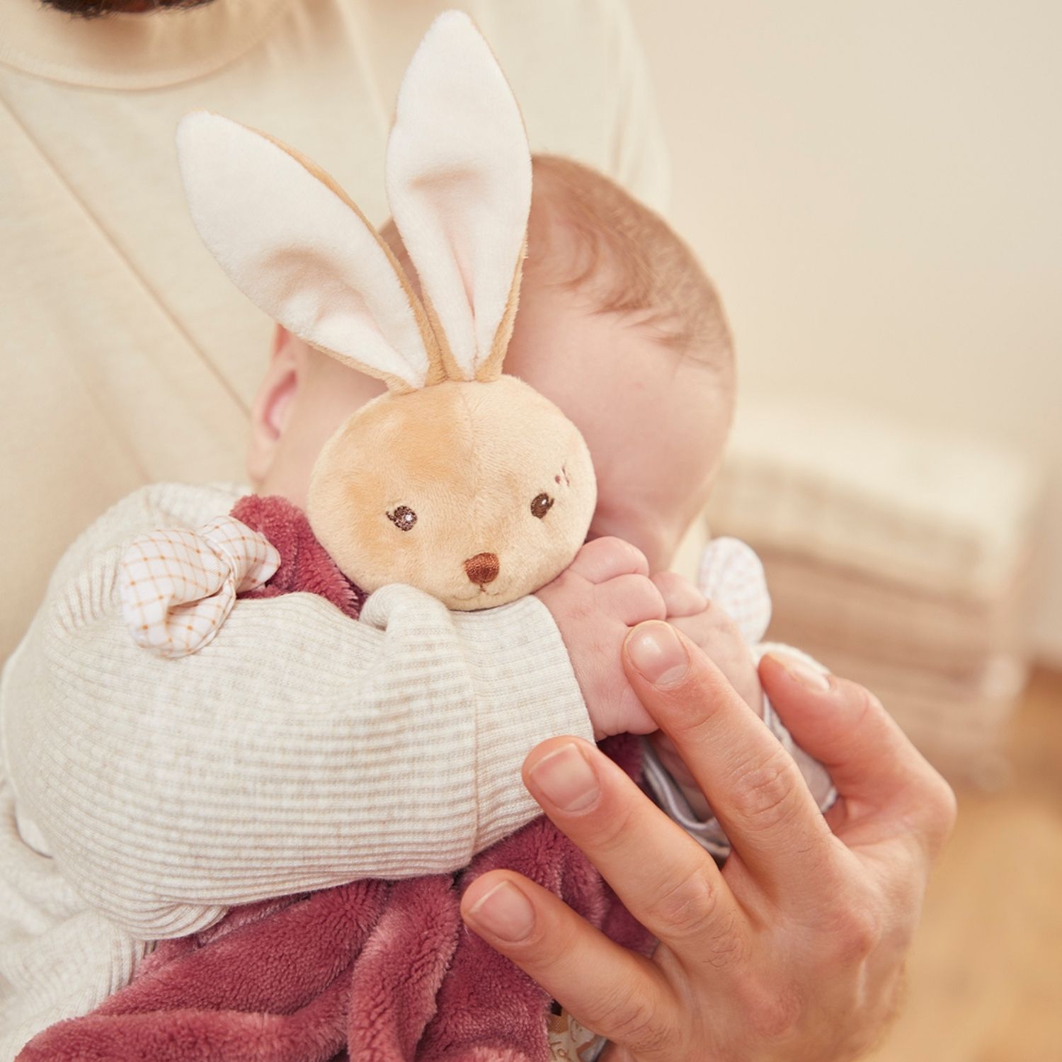 KALOO - Doudou Ours Bleu 17cm - Peluche Ultra-Douce et Moelleuse pour Bébé - Compagnon Tendre Dès la Naissance - Taille idéale pour Petites Mains - Cadeau de Naissance - K214014